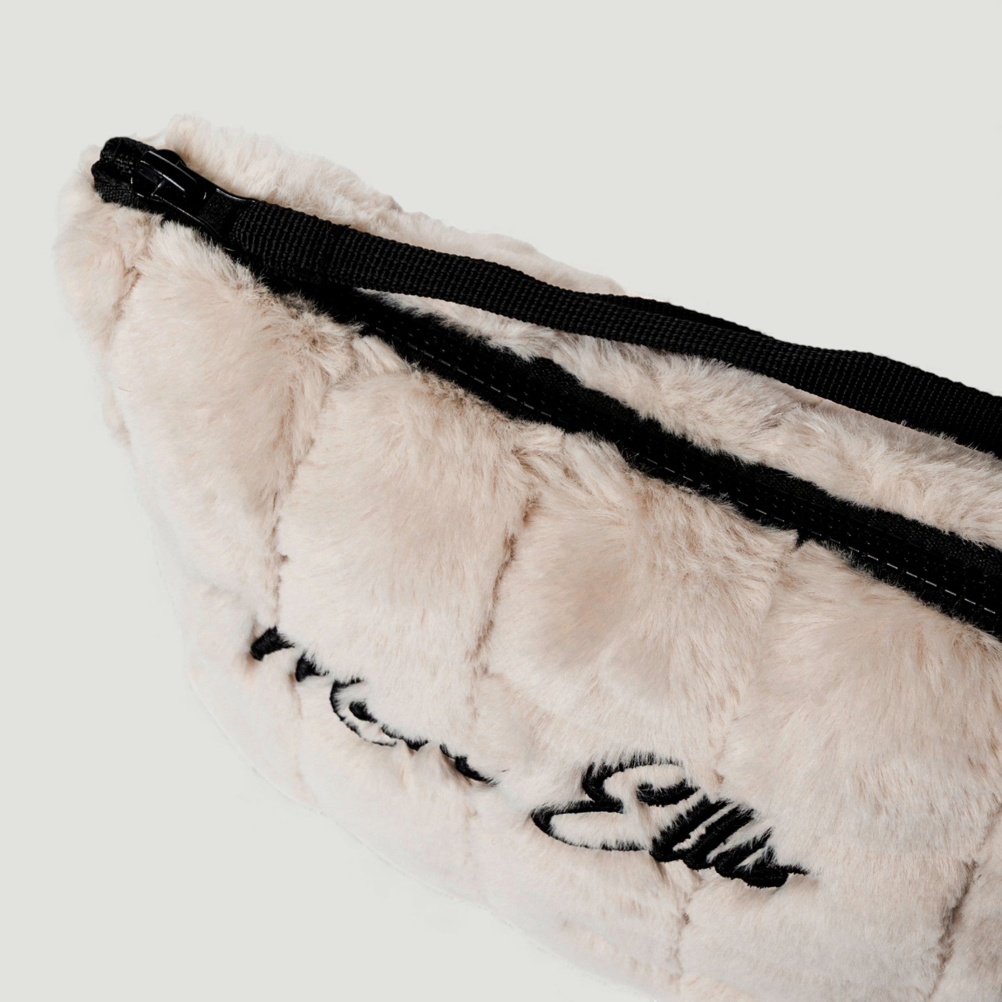 MARC ELLIS POCHETTE BUBY HAIR CLUTCH TAUPE
