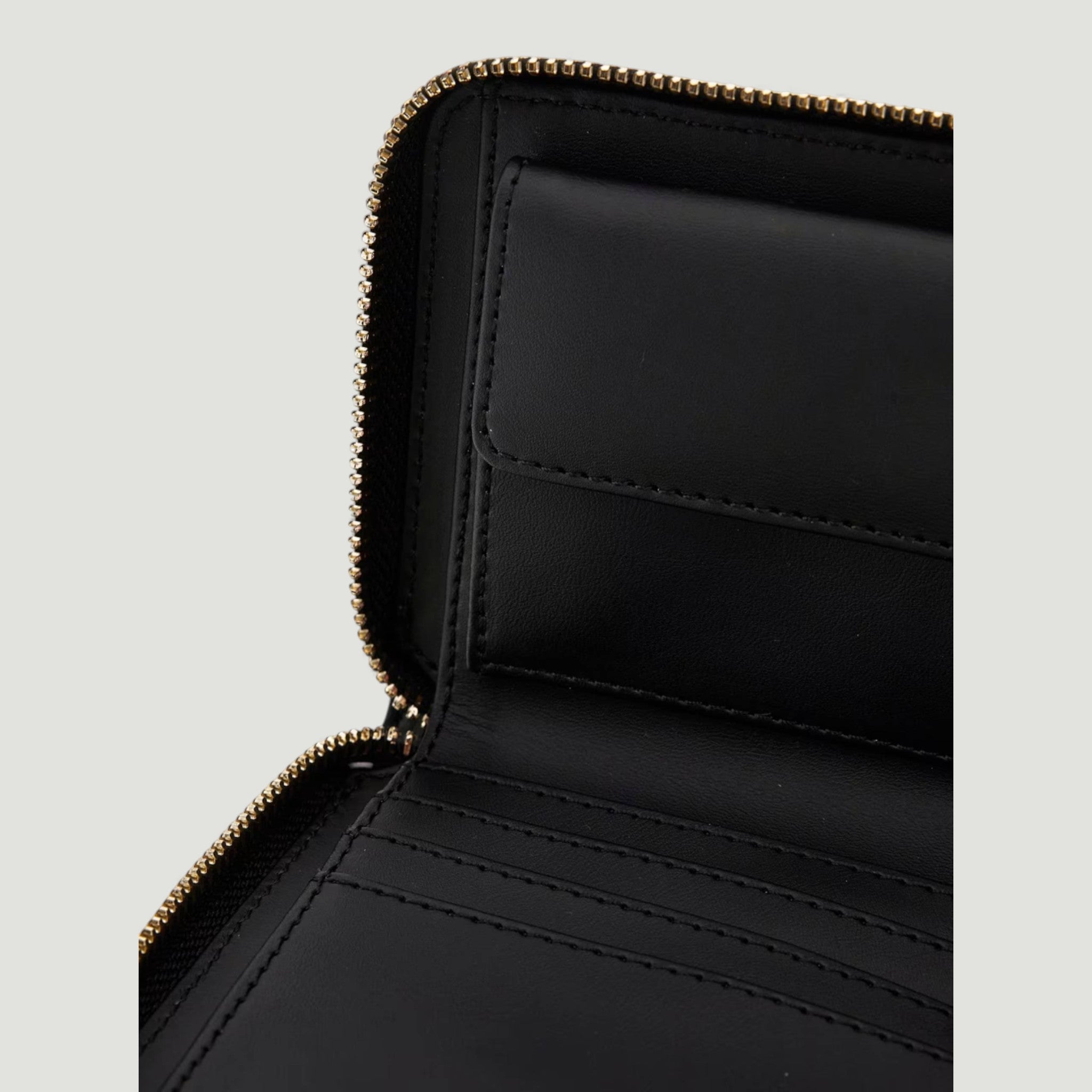 GUESS PORTAFOGLIO LAUREAL II SLG SMALL ZIP AROUND BLACK